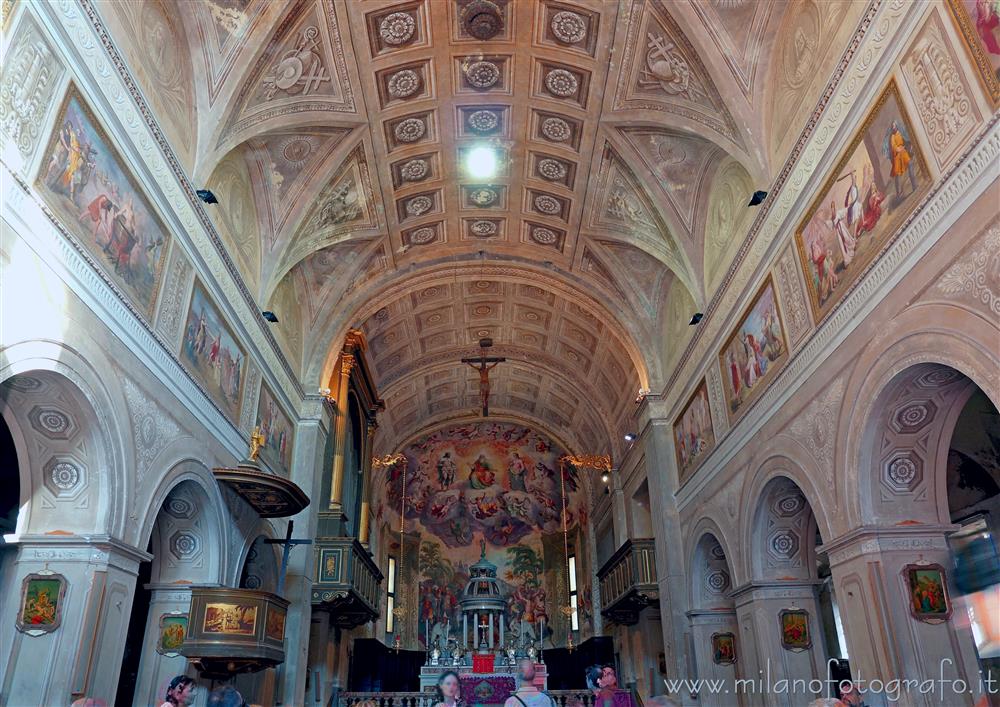 Vimercate (Monza e Brianza, Italy) - Interior of the the Church of Santo Stefano
